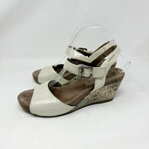 Mephisto Sandals Snakeskin Wedge Size 39/9 Iridescent‎ Shimmer Adjustable Strap